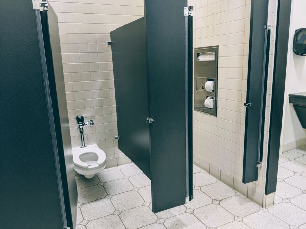 Cost of Commercial Toilet Installation in Billings